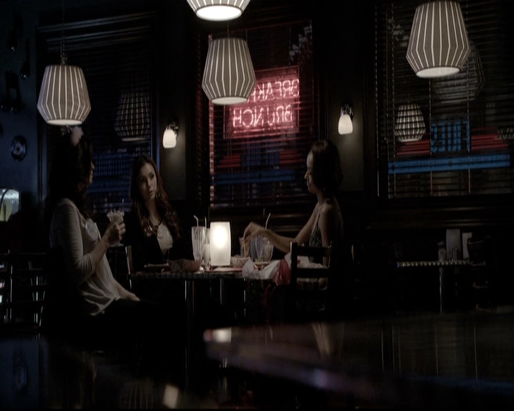 VampireDiariesWorld-dot-nl_6x20IdLeaveMyHappyHomeForYou0751.jpg