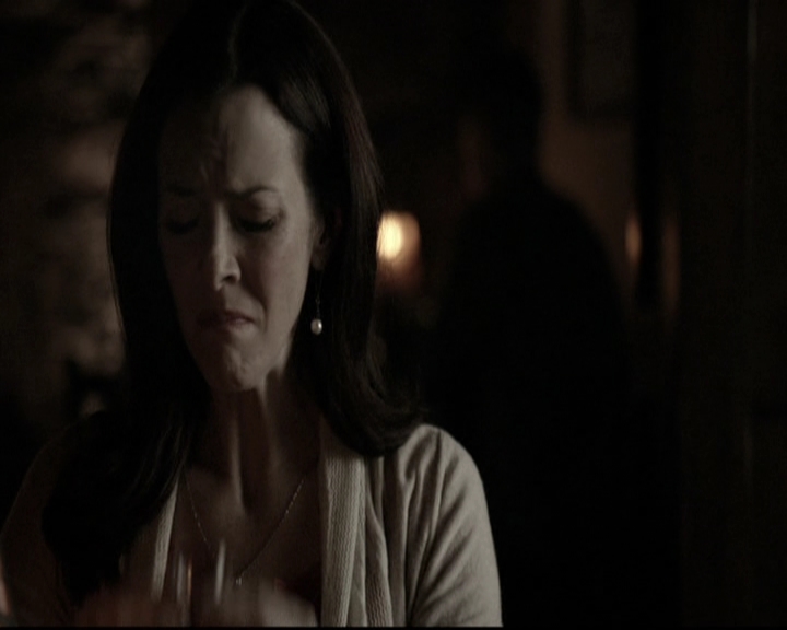 VampireDiariesWorld-dot-nl_6x20IdLeaveMyHappyHomeForYou0824.jpg