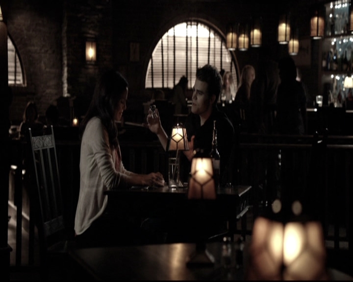 VampireDiariesWorld-dot-nl_6x20IdLeaveMyHappyHomeForYou0825.jpg