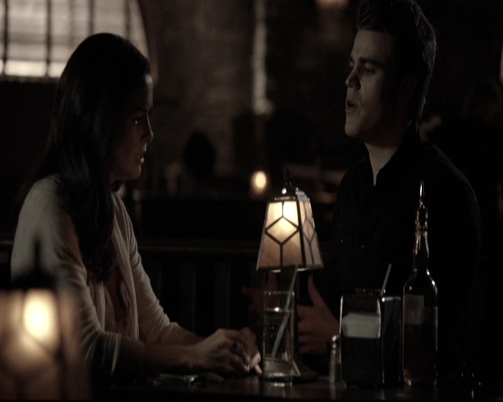 VampireDiariesWorld-dot-nl_6x20IdLeaveMyHappyHomeForYou0831.jpg