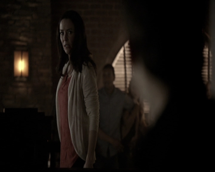 VampireDiariesWorld-dot-nl_6x20IdLeaveMyHappyHomeForYou0953.jpg