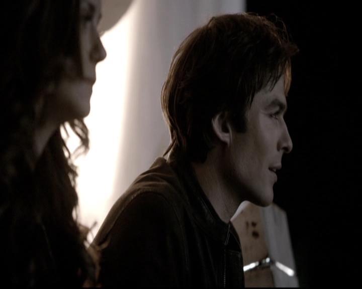 VampireDiariesWorld-dot-nl_6x20IdLeaveMyHappyHomeForYou0976.jpg