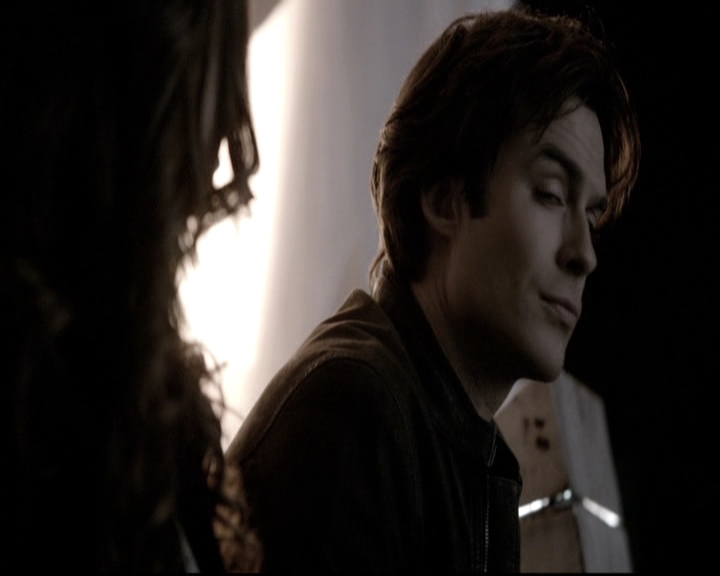 VampireDiariesWorld-dot-nl_6x20IdLeaveMyHappyHomeForYou0980.jpg