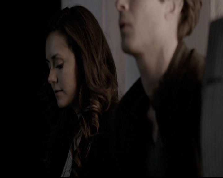 VampireDiariesWorld-dot-nl_6x20IdLeaveMyHappyHomeForYou0990.jpg