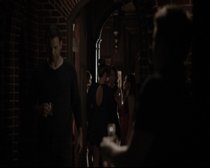 VampireDiariesWorld-dot-nl_6x20IdLeaveMyHappyHomeForYou1049.jpg