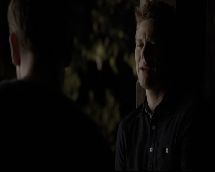 VampireDiariesWorld-dot-nl_6x20IdLeaveMyHappyHomeForYou1059.jpg