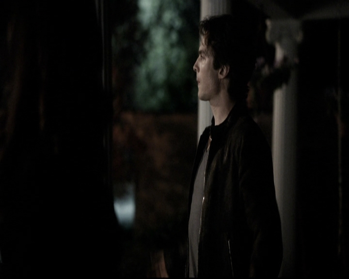 VampireDiariesWorld-dot-nl_6x20IdLeaveMyHappyHomeForYou1336.jpg