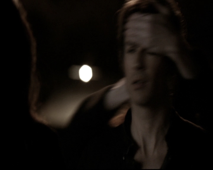 VampireDiariesWorld-dot-nl_6x20IdLeaveMyHappyHomeForYou1579.jpg