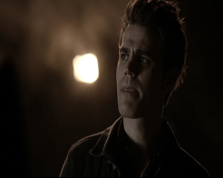 VampireDiariesWorld-dot-nl_6x20IdLeaveMyHappyHomeForYou1762.jpg