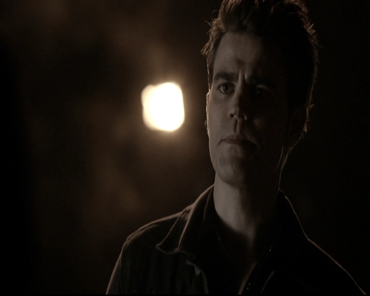 VampireDiariesWorld-dot-nl_6x20IdLeaveMyHappyHomeForYou1764.jpg