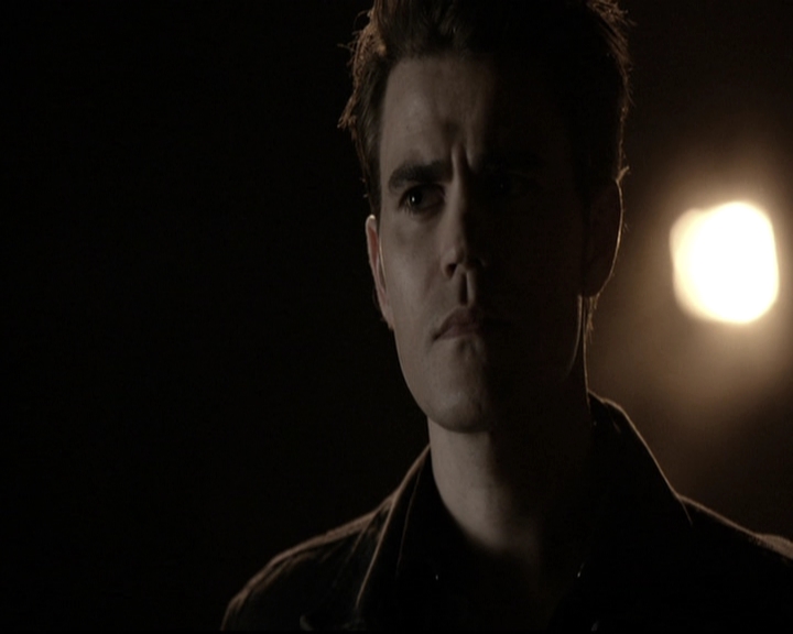 VampireDiariesWorld-dot-nl_6x20IdLeaveMyHappyHomeForYou1778.jpg