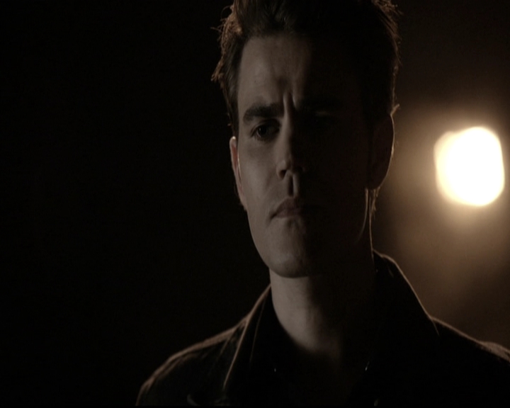 VampireDiariesWorld-dot-nl_6x20IdLeaveMyHappyHomeForYou1779.jpg