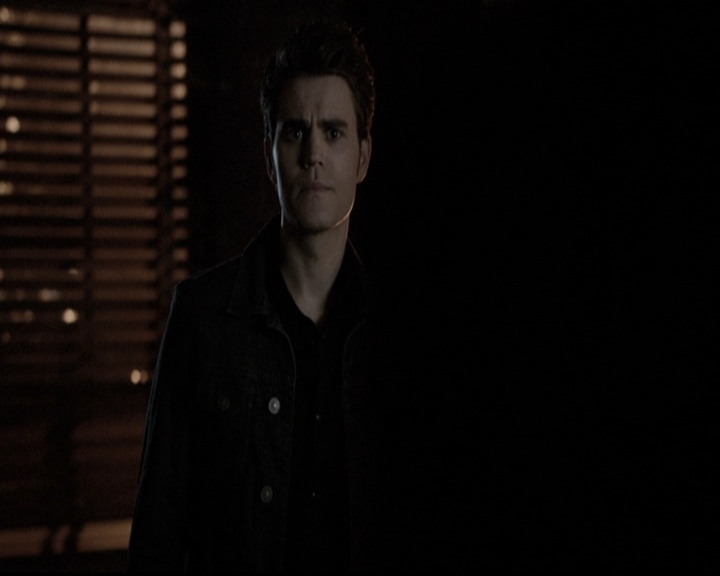 VampireDiariesWorld-dot-nl_6x20IdLeaveMyHappyHomeForYou1790.jpg