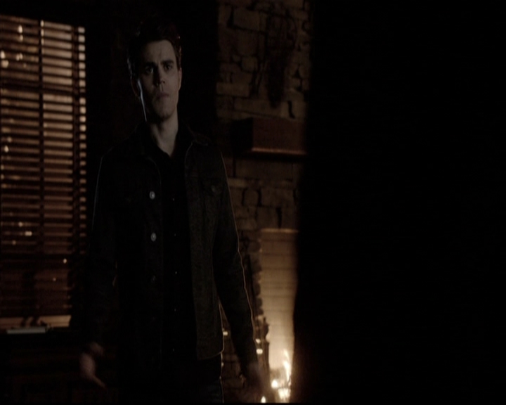 VampireDiariesWorld-dot-nl_6x20IdLeaveMyHappyHomeForYou1796.jpg