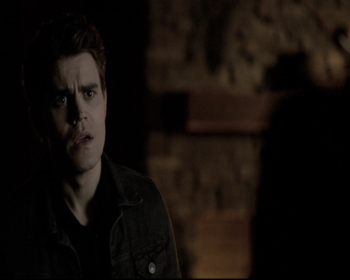 VampireDiariesWorld-dot-nl_6x20IdLeaveMyHappyHomeForYou1830.jpg