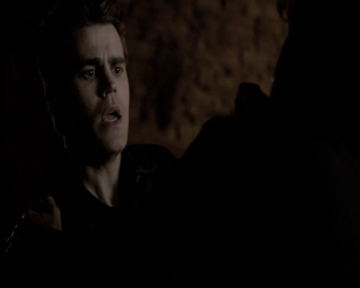 VampireDiariesWorld-dot-nl_6x20IdLeaveMyHappyHomeForYou1863.jpg