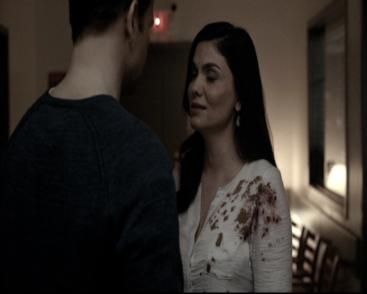 VampireDiariesWorld-dot-nl_6x20IdLeaveMyHappyHomeForYou1923.jpg