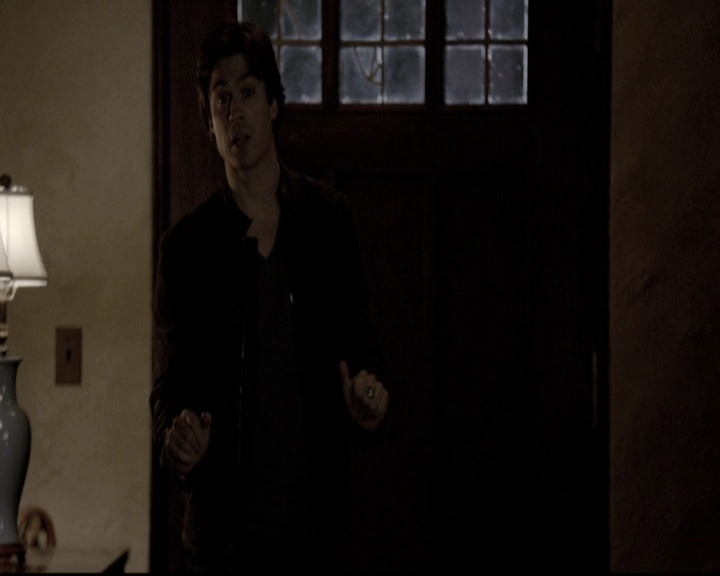 VampireDiariesWorld-dot-nl_6x20IdLeaveMyHappyHomeForYou1968.jpg