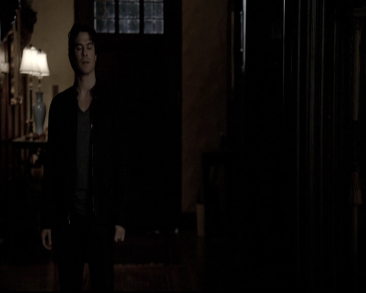 VampireDiariesWorld-dot-nl_6x20IdLeaveMyHappyHomeForYou1980.jpg