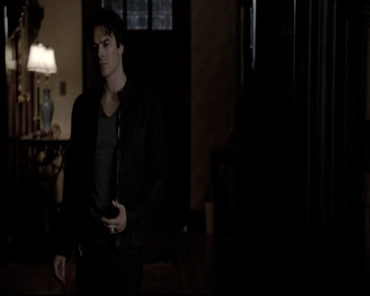 VampireDiariesWorld-dot-nl_6x20IdLeaveMyHappyHomeForYou1988.jpg