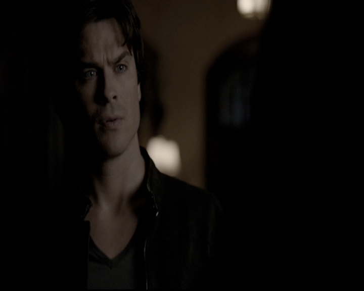 VampireDiariesWorld-dot-nl_6x20IdLeaveMyHappyHomeForYou2009.jpg