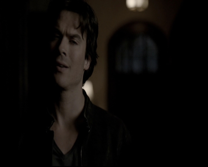 VampireDiariesWorld-dot-nl_6x20IdLeaveMyHappyHomeForYou2012.jpg