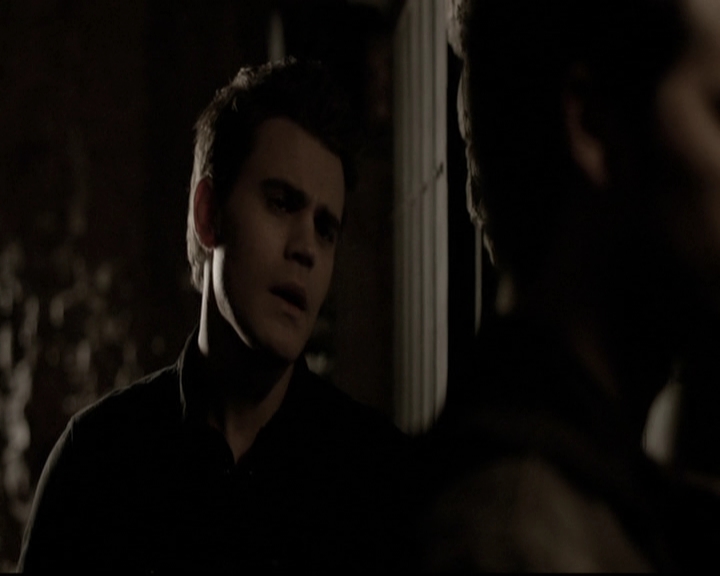 VampireDiariesWorld-dot-nl_6x20IdLeaveMyHappyHomeForYou2129.jpg