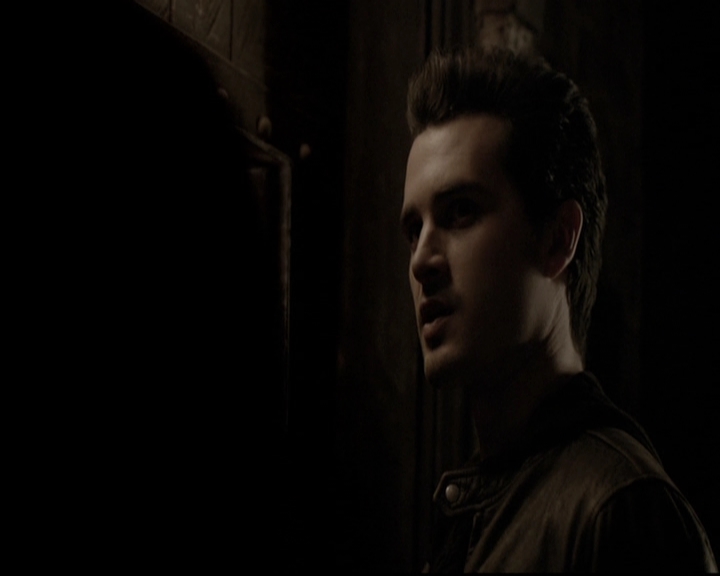 VampireDiariesWorld-dot-nl_6x20IdLeaveMyHappyHomeForYou2137.jpg