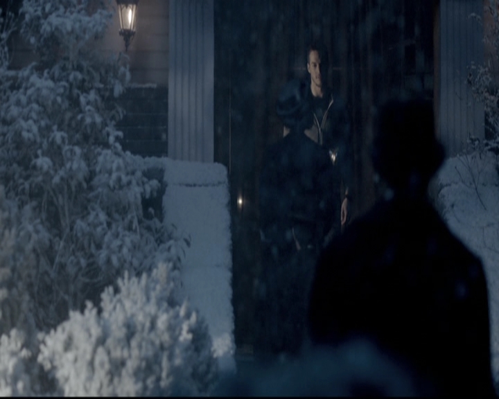 VampireDiariesWorld-dot-nl_6x20IdLeaveMyHappyHomeForYou2262.jpg