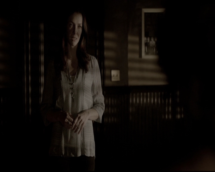 VampireDiariesWorld-dot-nl_6x21IllWedYouInTheGoldenSummertime0052.jpg