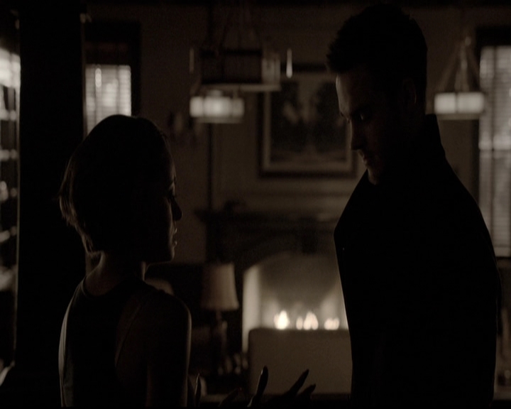 VampireDiariesWorld-dot-nl_6x21IllWedYouInTheGoldenSummertime0097.jpg