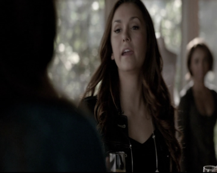 VampireDiariesWorld-dot-nl_6x21IllWedYouInTheGoldenSummertime0154.jpg