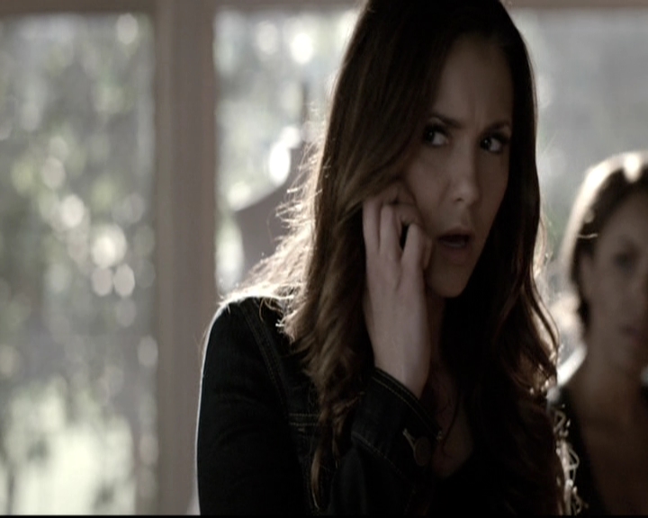 VampireDiariesWorld-dot-nl_6x21IllWedYouInTheGoldenSummertime0183.jpg