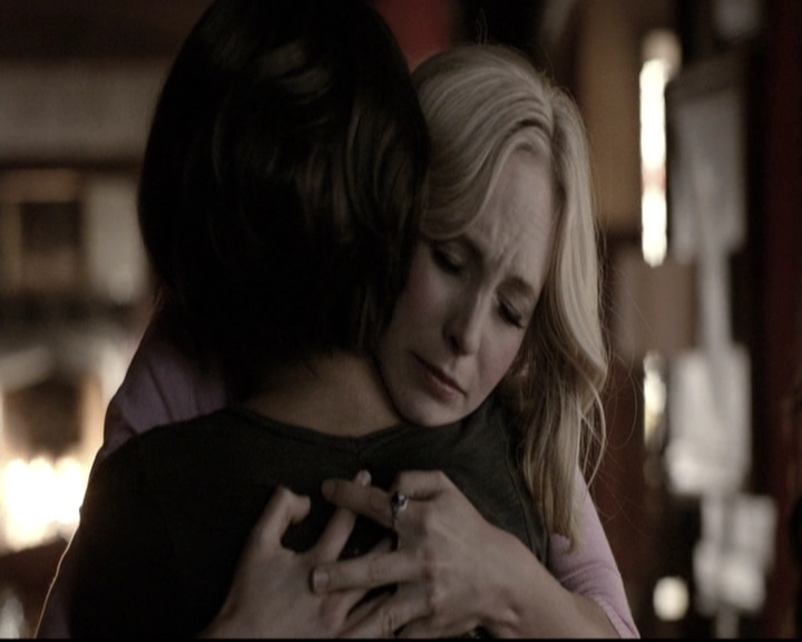 VampireDiariesWorld-dot-nl_6x21IllWedYouInTheGoldenSummertime0223.jpg