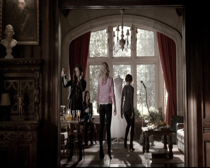 VampireDiariesWorld-dot-nl_6x21IllWedYouInTheGoldenSummertime0234.jpg