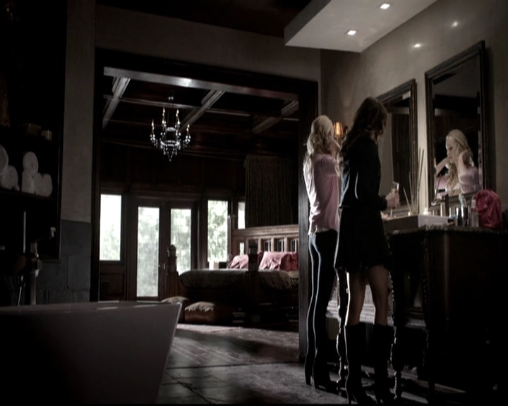 VampireDiariesWorld-dot-nl_6x21IllWedYouInTheGoldenSummertime0350.jpg