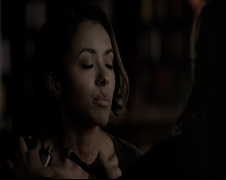 VampireDiariesWorld-dot-nl_6x21IllWedYouInTheGoldenSummertime0539.jpg