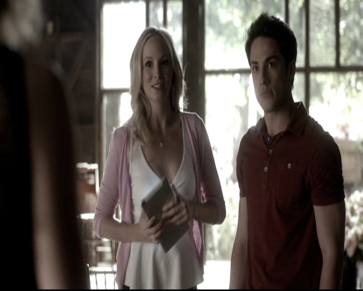 VampireDiariesWorld-dot-nl_6x21IllWedYouInTheGoldenSummertime0635.jpg