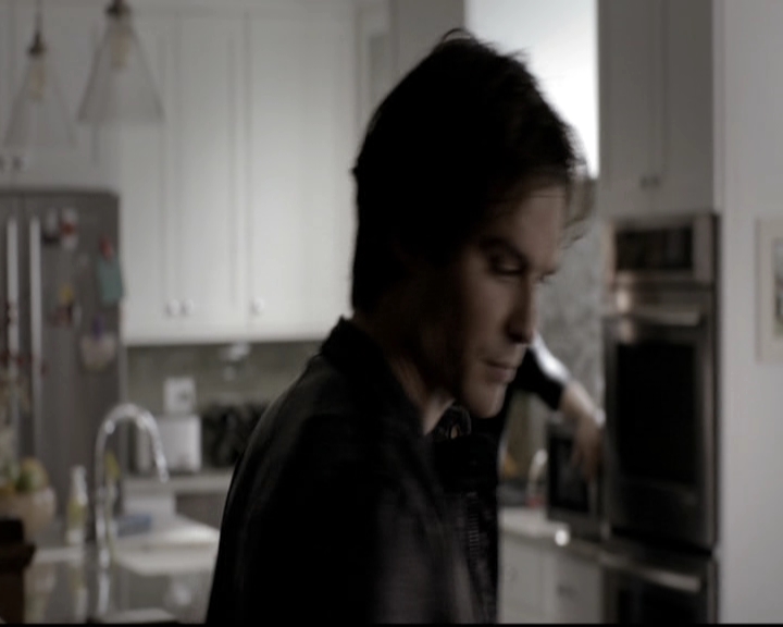 VampireDiariesWorld-dot-nl_6x21IllWedYouInTheGoldenSummertime0716.jpg