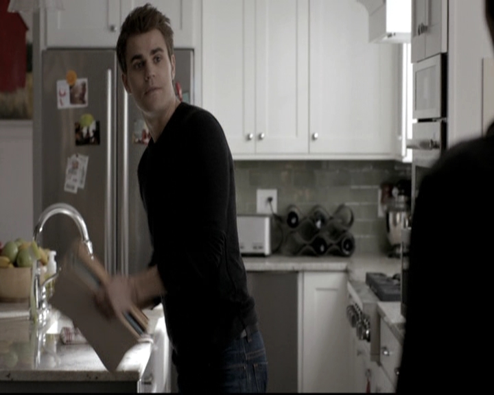 VampireDiariesWorld-dot-nl_6x21IllWedYouInTheGoldenSummertime0742.jpg