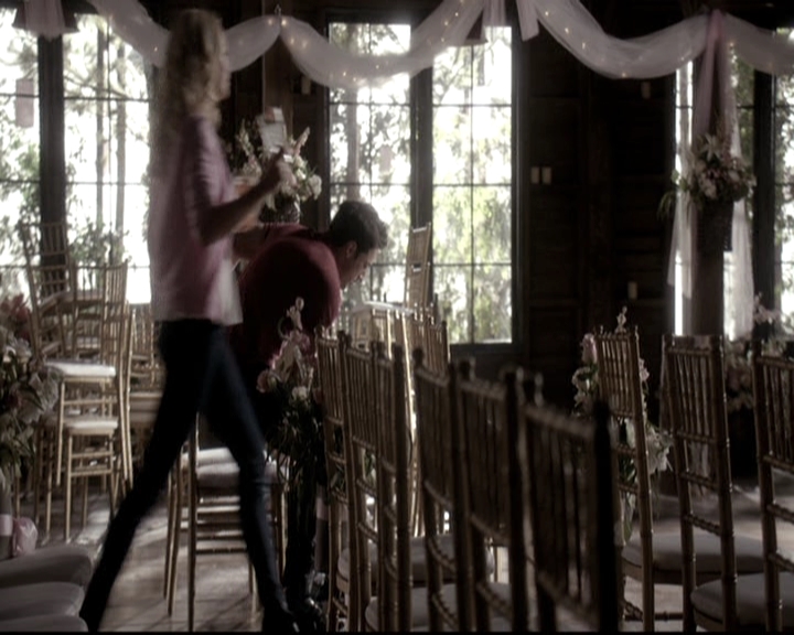 VampireDiariesWorld-dot-nl_6x21IllWedYouInTheGoldenSummertime1007.jpg