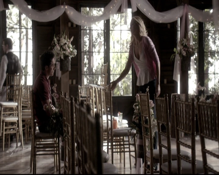 VampireDiariesWorld-dot-nl_6x21IllWedYouInTheGoldenSummertime1017.jpg