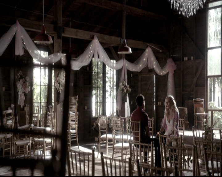 VampireDiariesWorld-dot-nl_6x21IllWedYouInTheGoldenSummertime1034.jpg