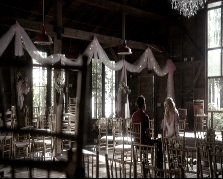 VampireDiariesWorld-dot-nl_6x21IllWedYouInTheGoldenSummertime1035.jpg