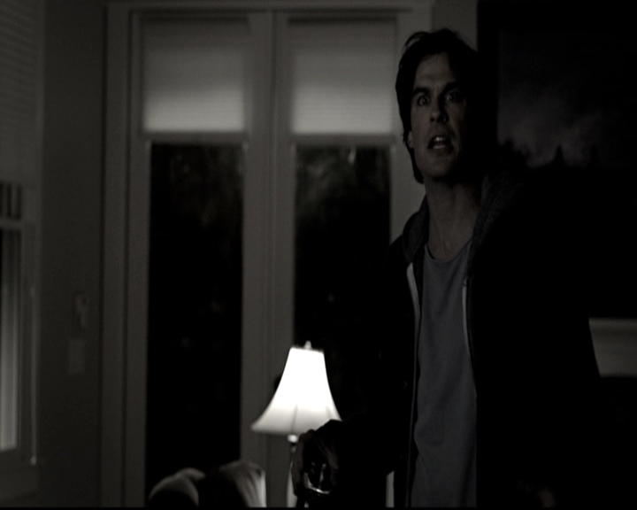 VampireDiariesWorld-dot-nl_6x21IllWedYouInTheGoldenSummertime1187.jpg