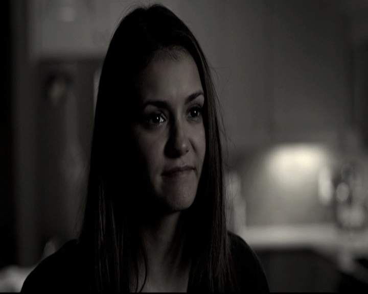 VampireDiariesWorld-dot-nl_6x21IllWedYouInTheGoldenSummertime1210.jpg