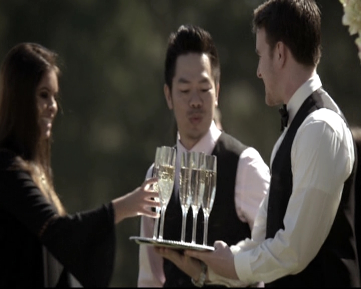 VampireDiariesWorld-dot-nl_6x21IllWedYouInTheGoldenSummertime1383.jpg