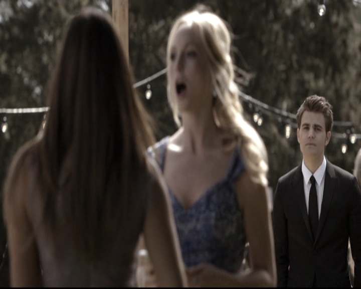 VampireDiariesWorld-dot-nl_6x21IllWedYouInTheGoldenSummertime1403.jpg