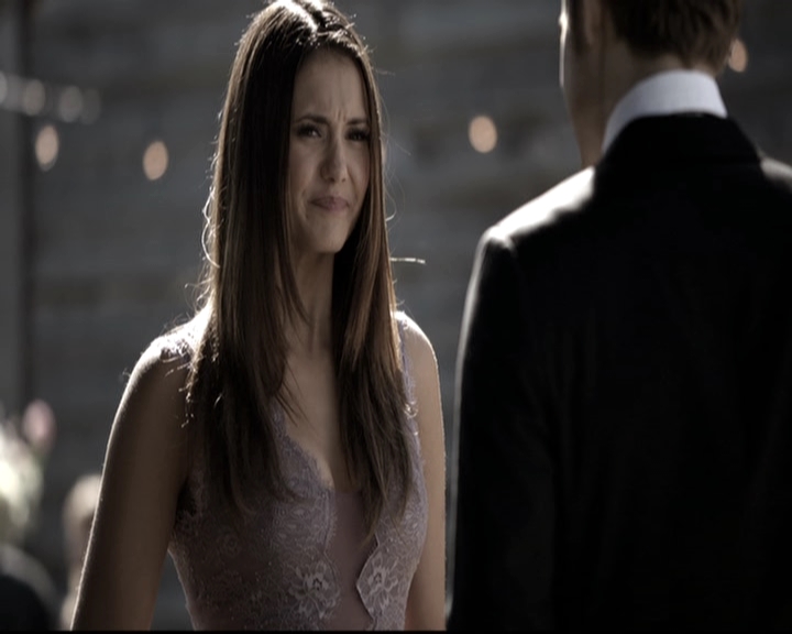 VampireDiariesWorld-dot-nl_6x21IllWedYouInTheGoldenSummertime1419.jpg