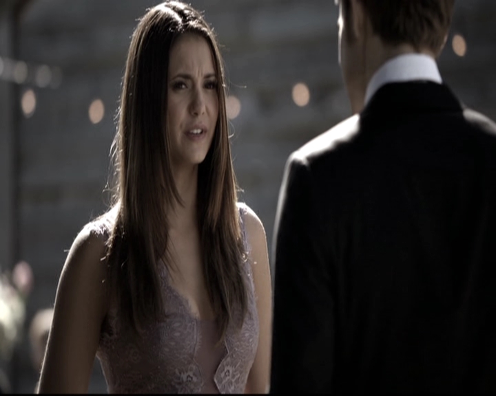 VampireDiariesWorld-dot-nl_6x21IllWedYouInTheGoldenSummertime1420.jpg